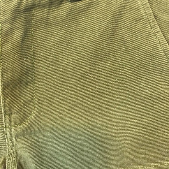 Forever 21 Dark Green Canvas Shorts - 28 - Picture 2 of 4